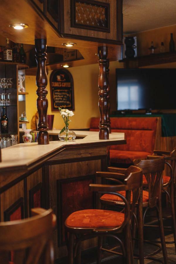 Hotel Taverna Javorník Extérieur photo