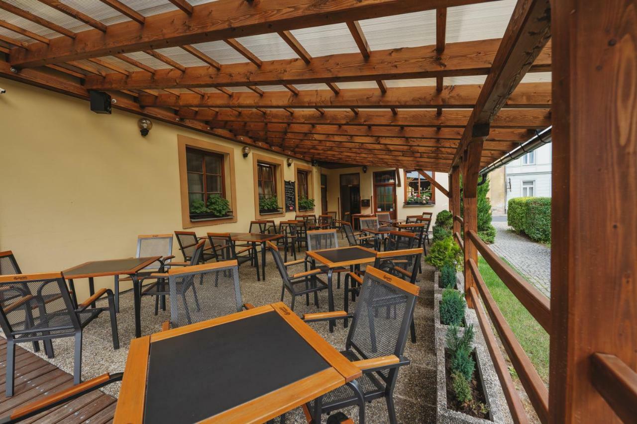 Hotel Taverna Javorník Extérieur photo
